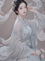 婚礼前三天，老公出轨了婚纱店员